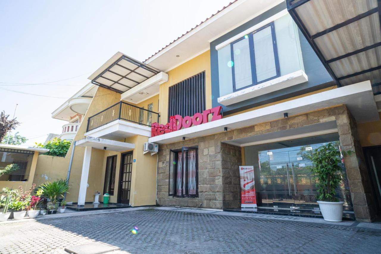 Reddoorz Syariah Near Marvel City Mall 2 Surabaja Exteriér fotografie