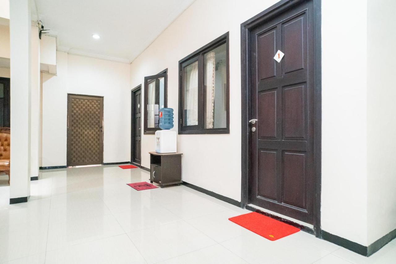 Reddoorz Syariah Near Marvel City Mall 2 Surabaja Exteriér fotografie